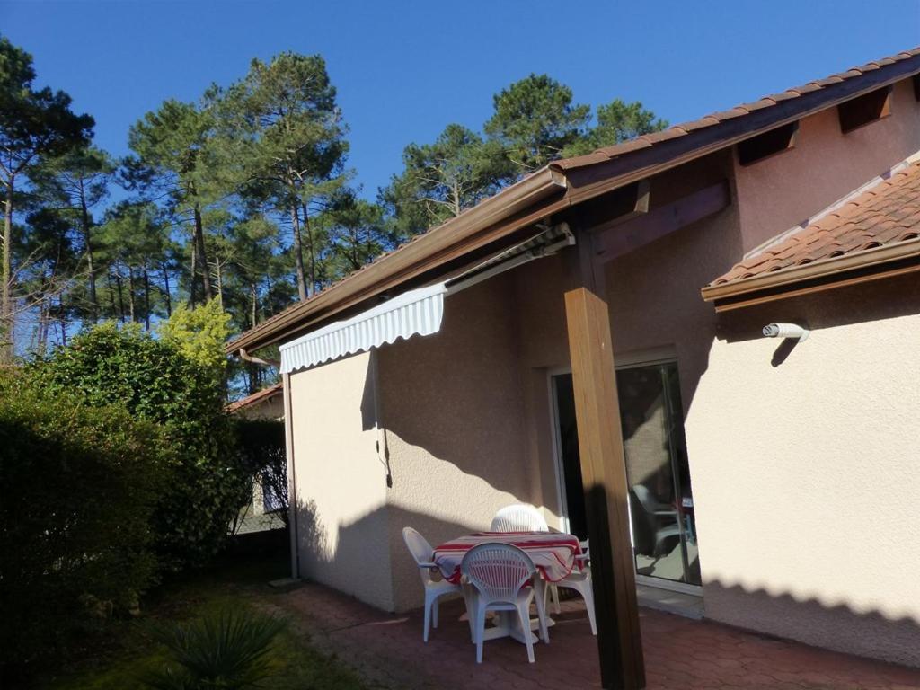 CAPBRETON Résidence LE BOSQUET AUX ECUREUILS Villa avec piscine en copropriété Exterior foto